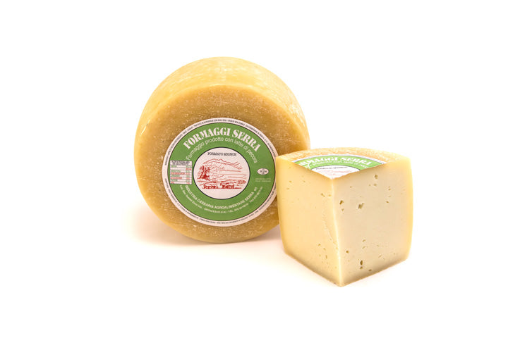 Formaggio pecorino semistagionato